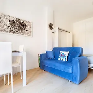 Elegant Flat In Milan, Wi-fi E Netflix! Apartament