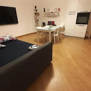 Interno5 , Bari Italy
