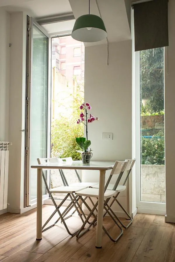 Apartment Loft San Siro Rafqa Fiera City Life Lotto Milan Italy